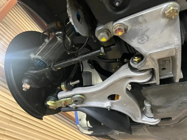 Cómo Funcionan Los Brazos De Control