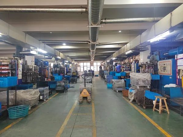 Auditoría de proveedor e inspección de producción de cazoletas amortiguador del mercado de repuestos auditoría de proveedor e inspección de producción de cazoletas amortiguador del mercado de repuestos